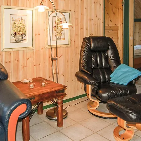 Cozy In With Sauna Semesterbostad